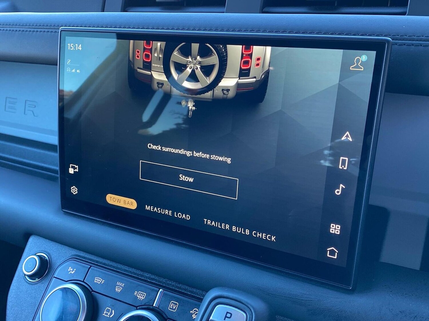 Used Land Rover Defender 2024 for sale - 76187177: Photo 23