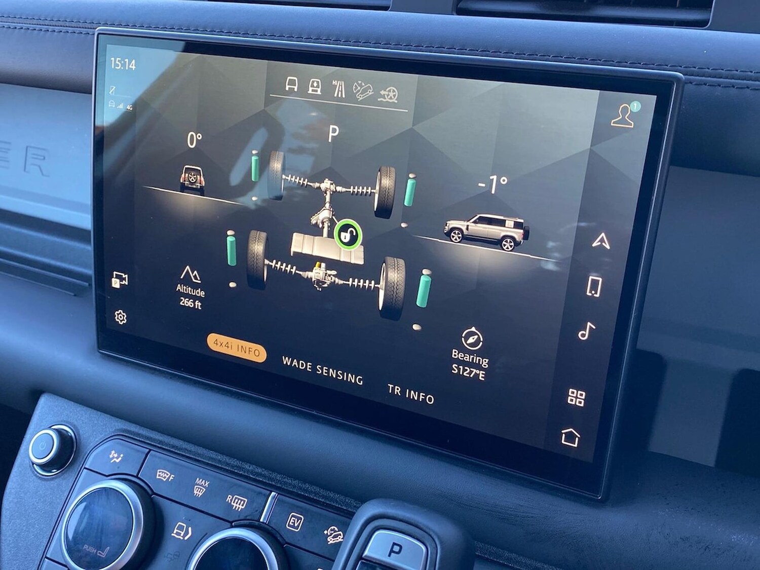 Used Land Rover Defender 2024 for sale - 76187177: Photo 25