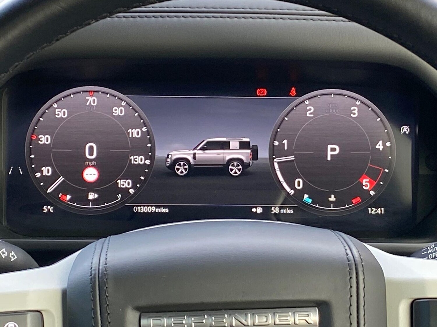 Used Land Rover Defender 2023 for sale - 76547699: Photo 16