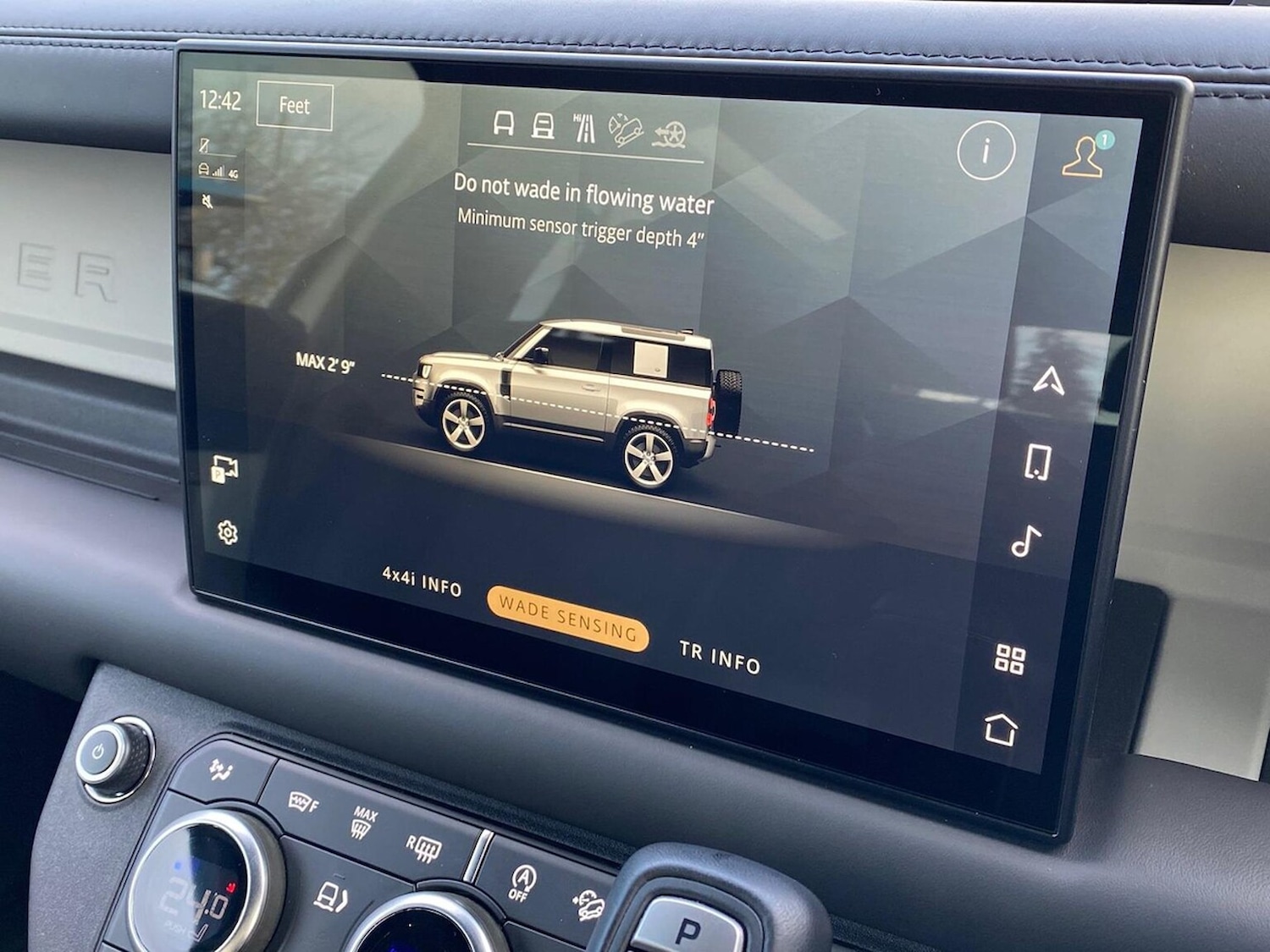 Used Land Rover Defender 2023 for sale - 76547699: Photo 27