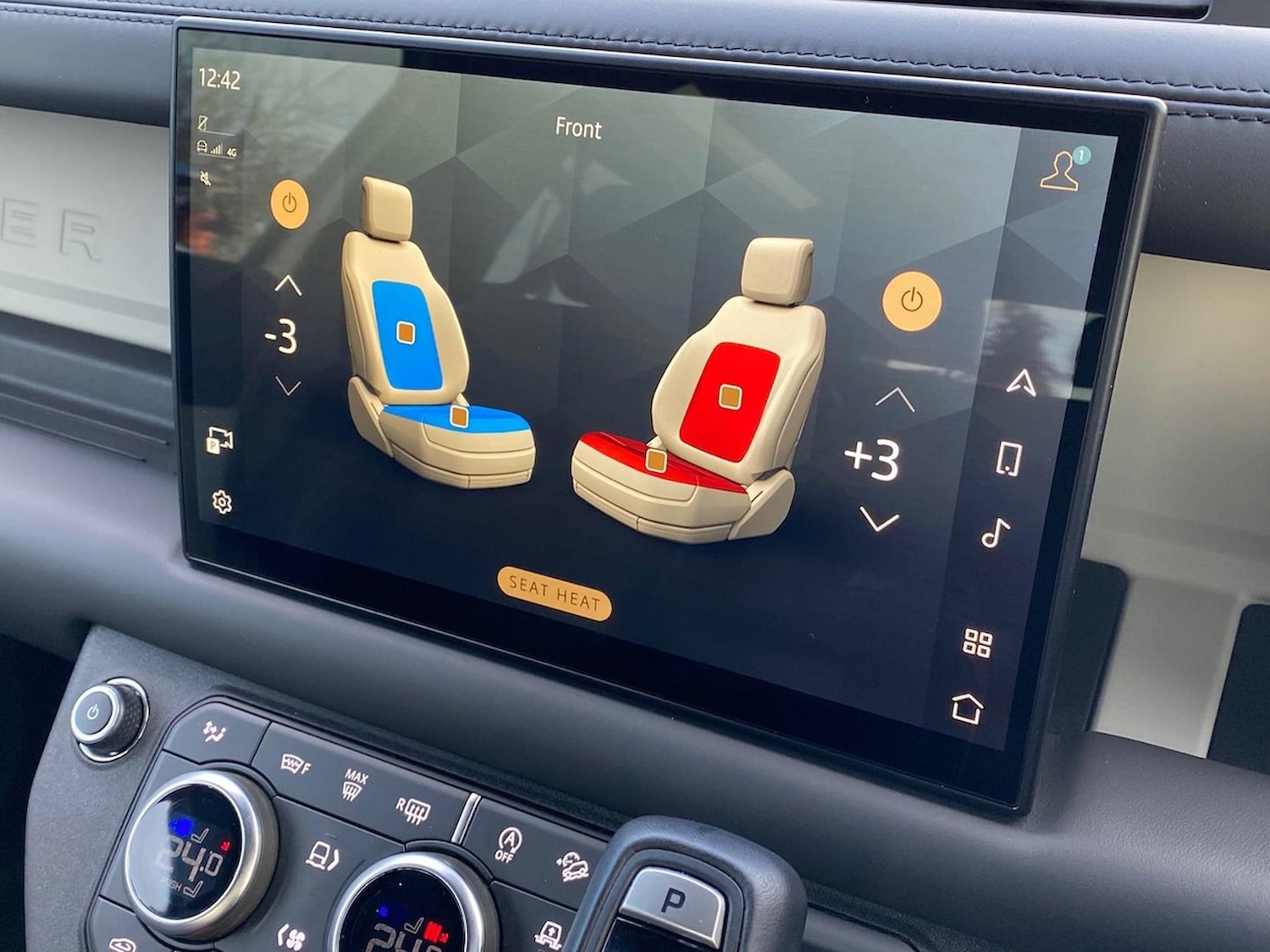 Used Land Rover Defender 2023 for sale - 76547699: Photo 28