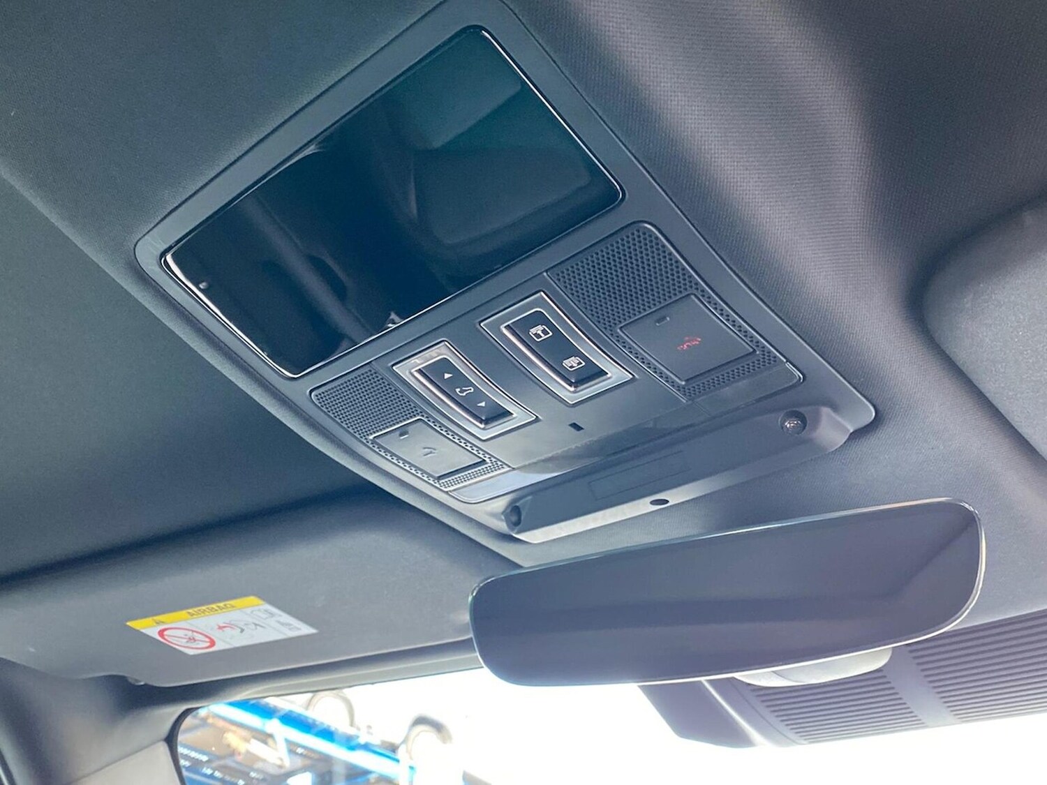 Used Land Rover Defender 2023 for sale - 76547699: Photo 36