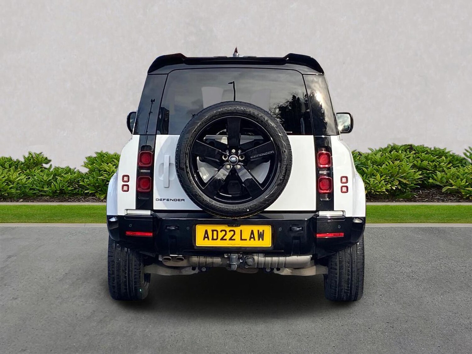 Used Land Rover Defender 2023 for sale - 76547699: Photo 6