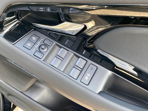 Used Land Rover Range Rover Evoque 2025 for sale - 76077735: Photo 26