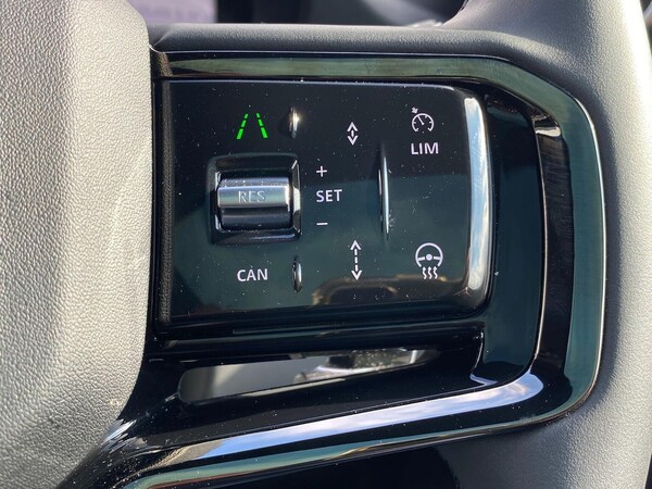 Used Land Rover Range Rover Evoque 2025 for sale - 76077735: Photo 32