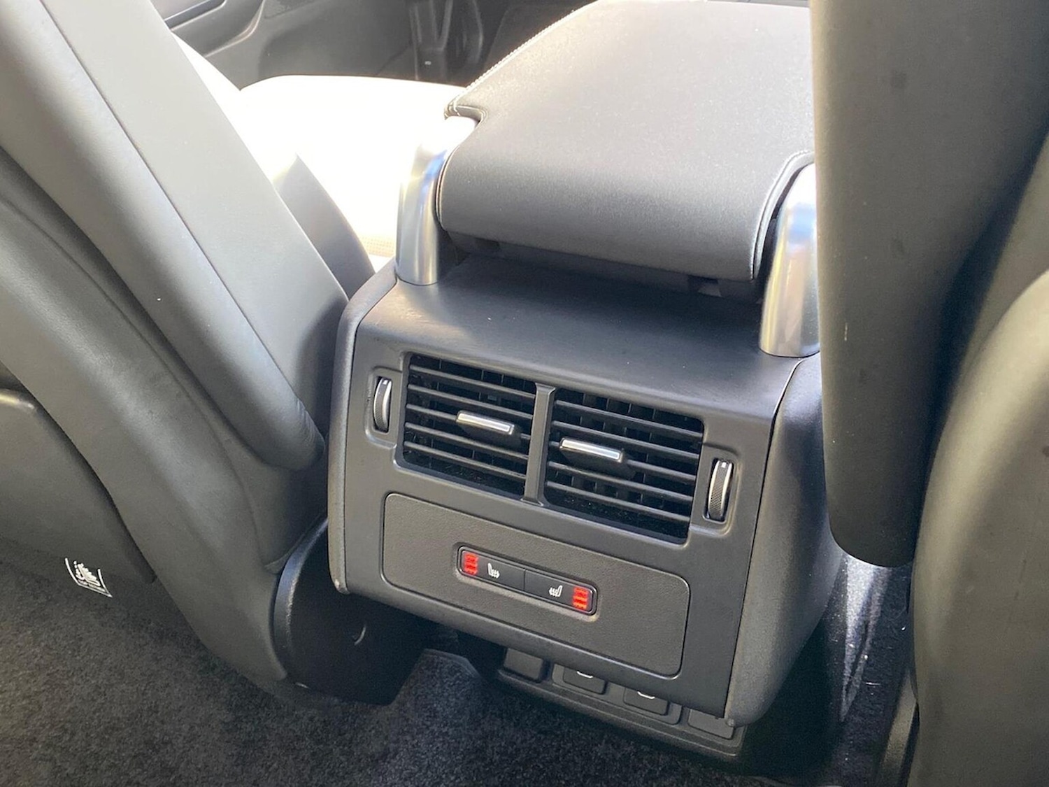 Used Land Rover Discovery 2024 for sale - 77790351: Photo 18