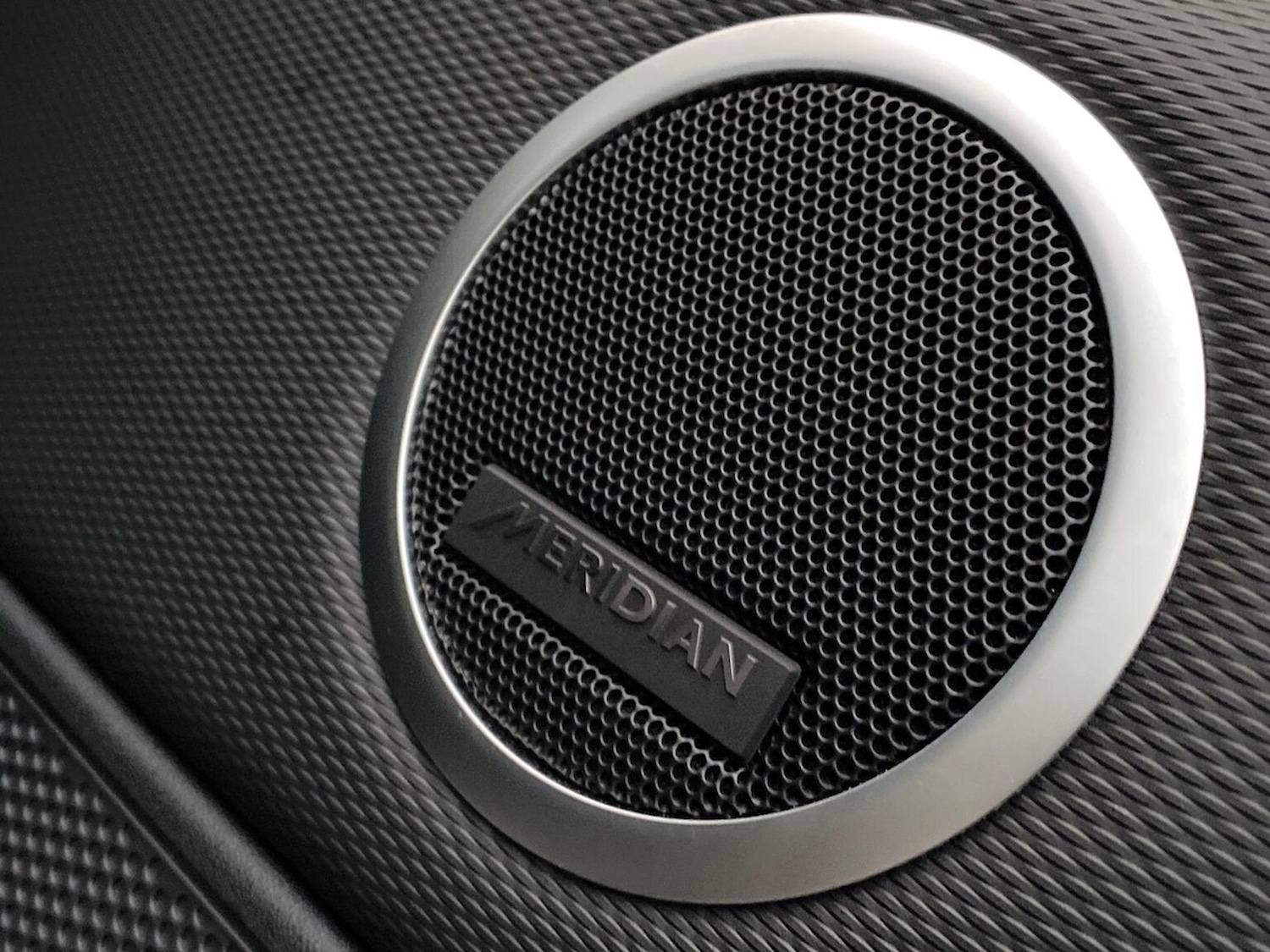 Used Land Rover Discovery 2024 for sale - 76974558: Photo 24