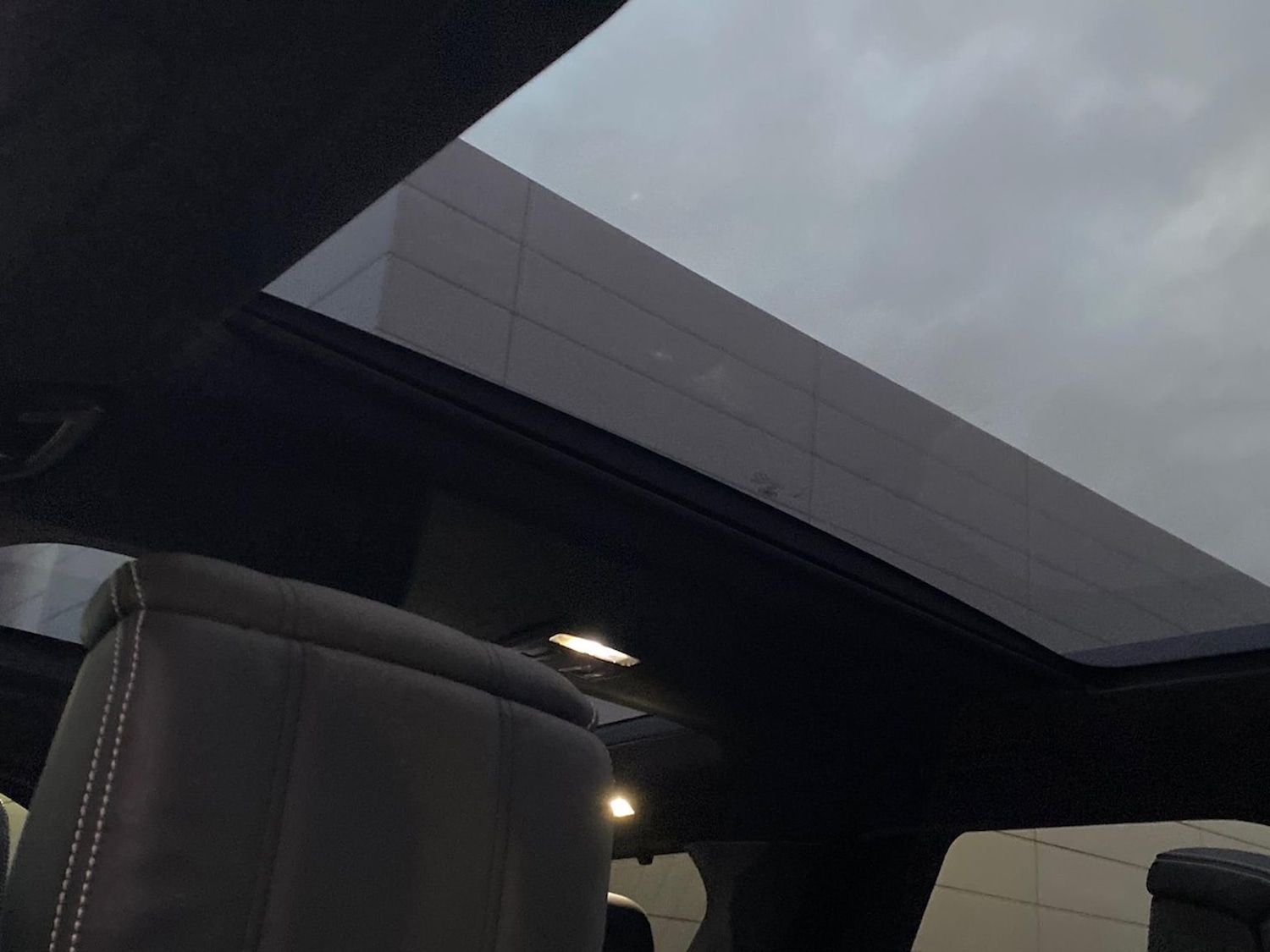 Used Land Rover Discovery 2024 for sale - 76974558: Photo 27