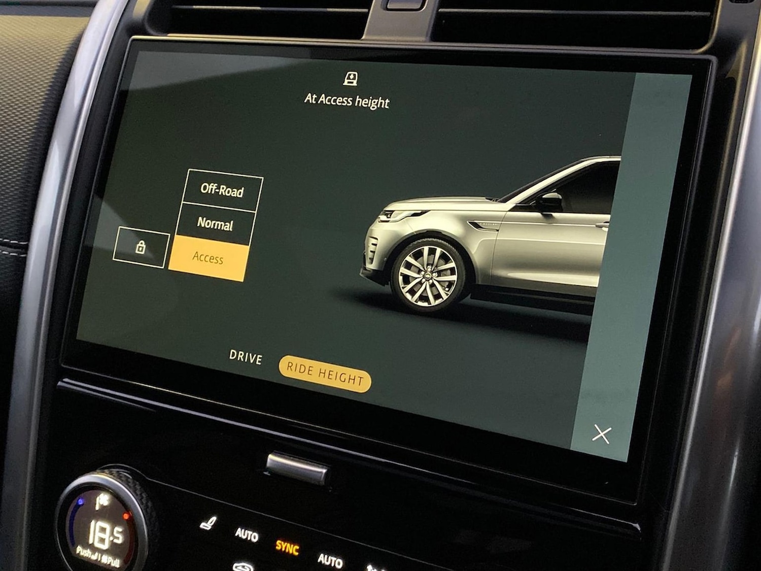 Used Land Rover Discovery 2024 for sale - 76974558: Photo 38