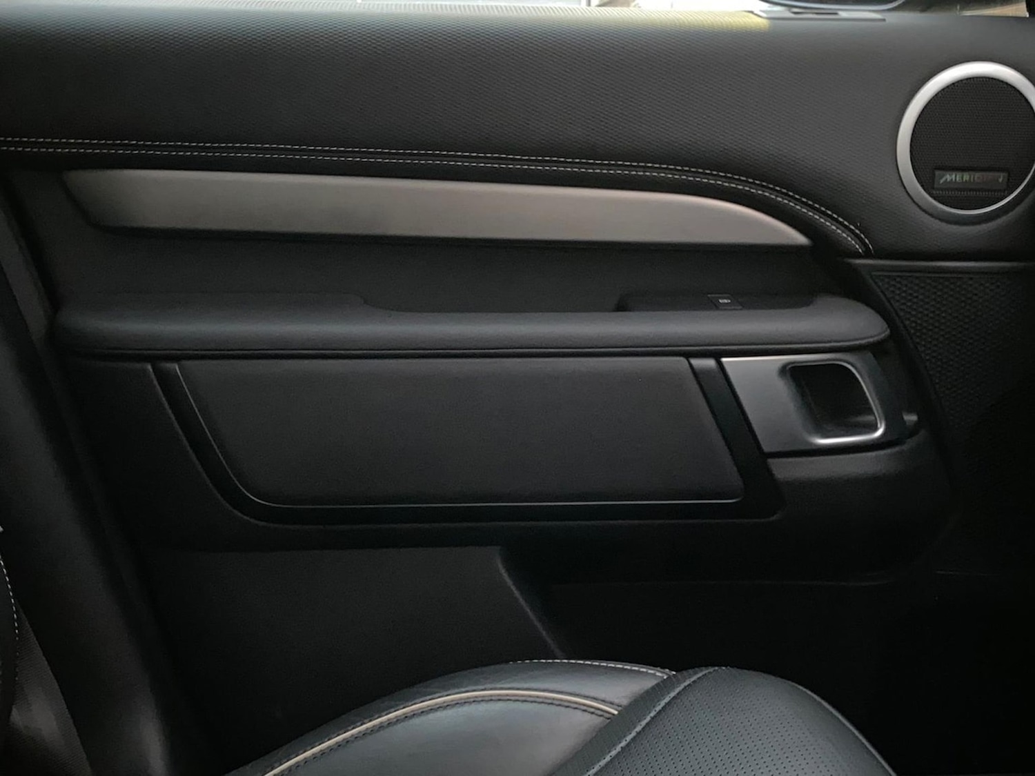 Used Land Rover Discovery 2024 for sale - 76974558: Photo 41