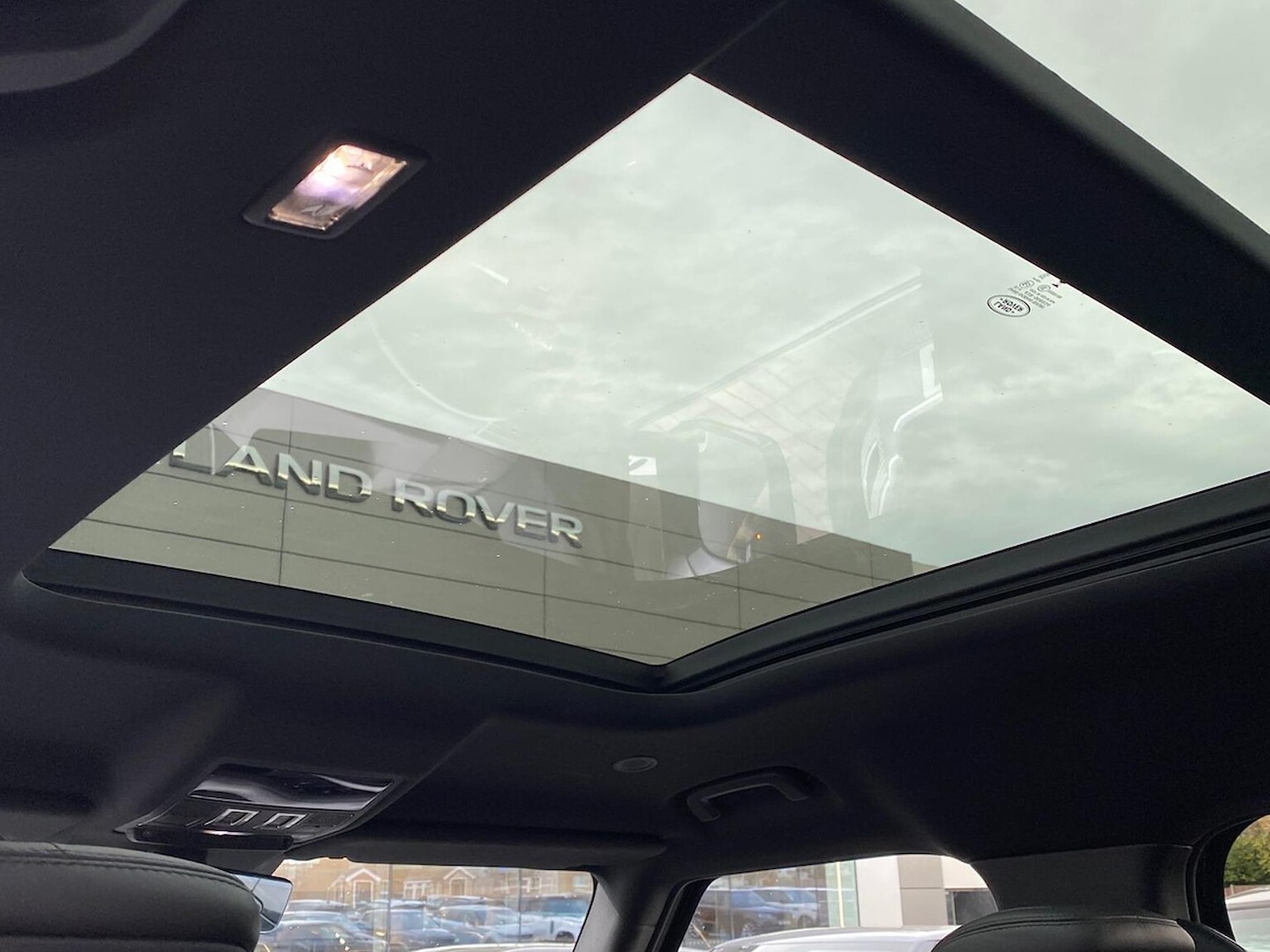 Used Land Rover Defender 2023 for sale - 76591431: Photo 21