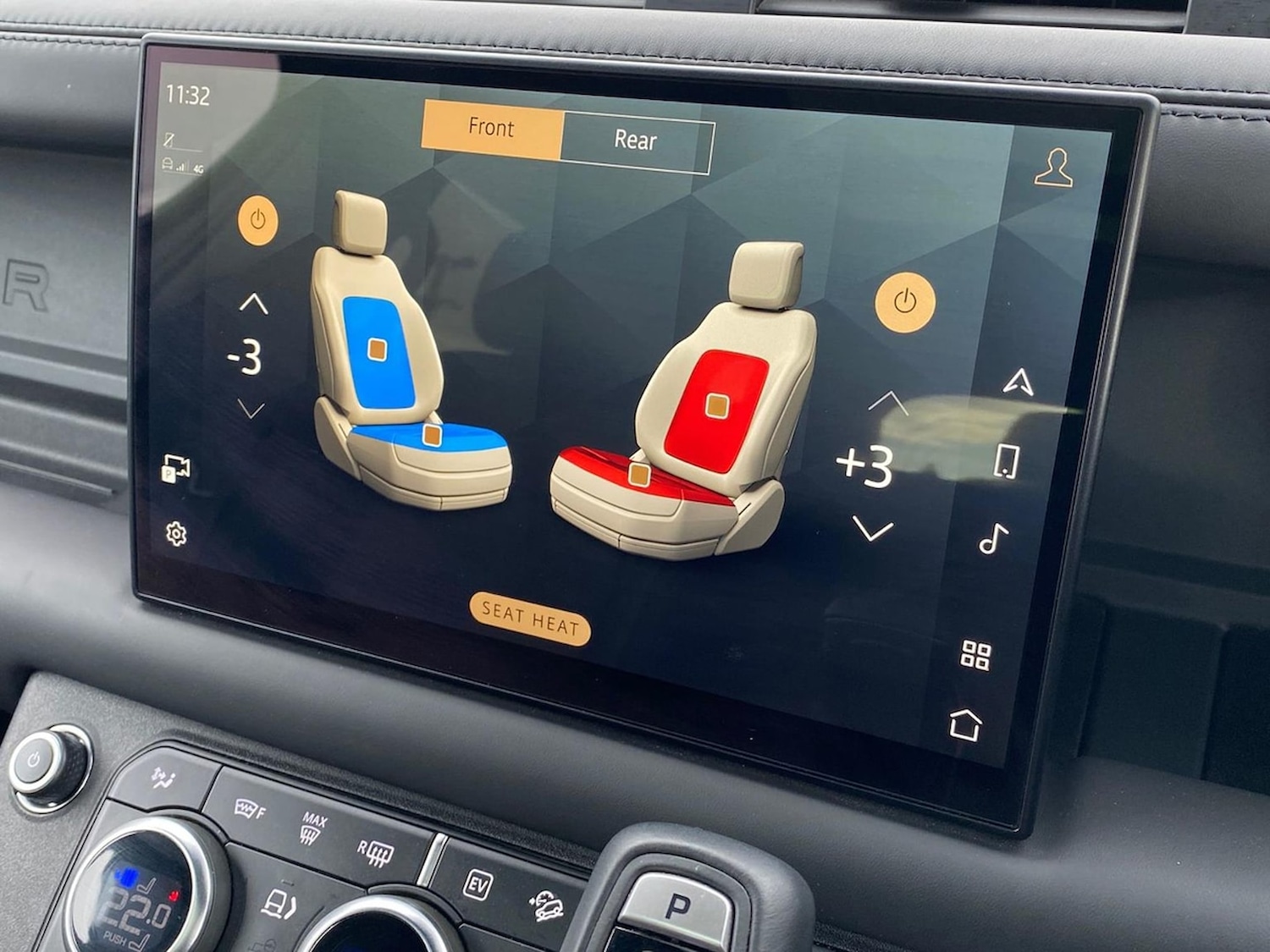 Used Land Rover Defender 2023 for sale - 76591431: Photo 31