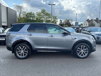 Used Land Rover Discovery Sport 2024 for sale - 78511976: Photo