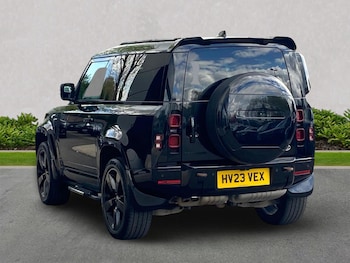 Used Land Rover Defender 2023 for sale - 78229198: Photo