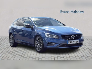 Used Volvo V60 2017 for sale - 79095659: Photo