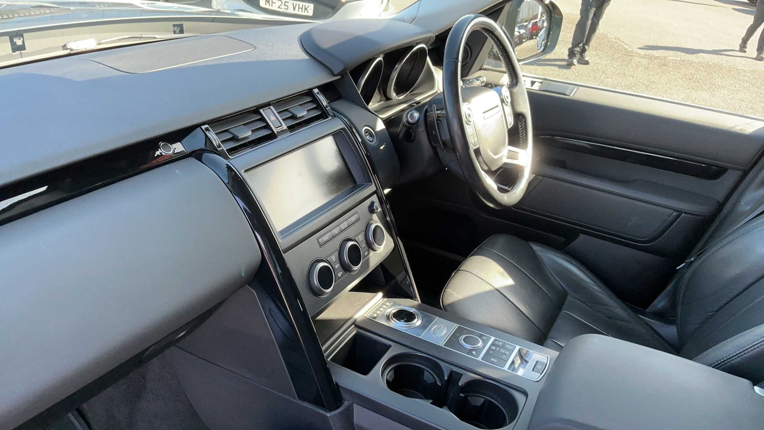 Used Land Rover Discovery 2018 for sale - 77960970: Photo 13