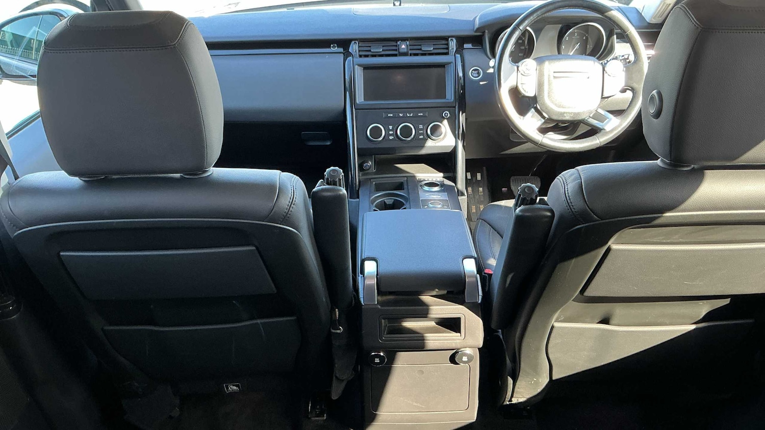 Used Land Rover Discovery 2018 for sale - 77960970: Photo 19