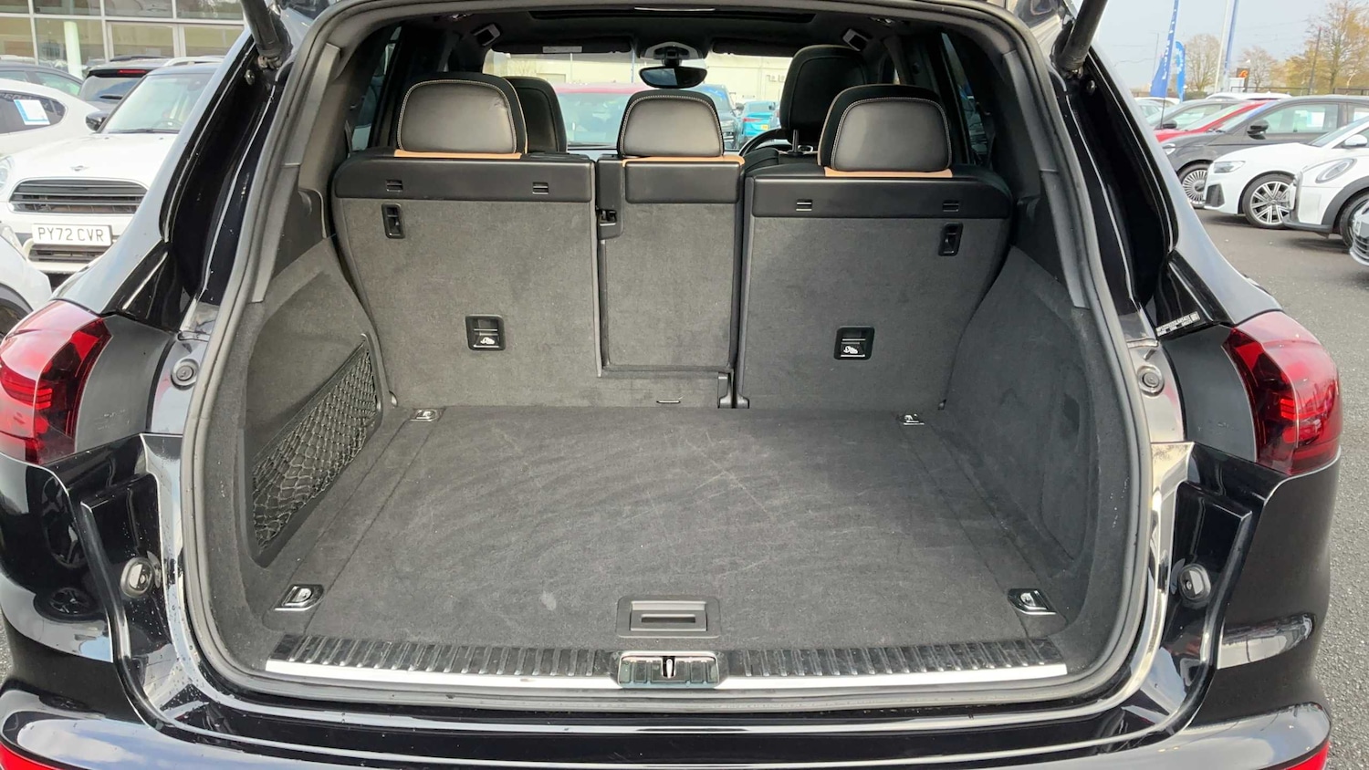 Used Porsche Cayenne 2016 for sale - 78052231: Photo 12