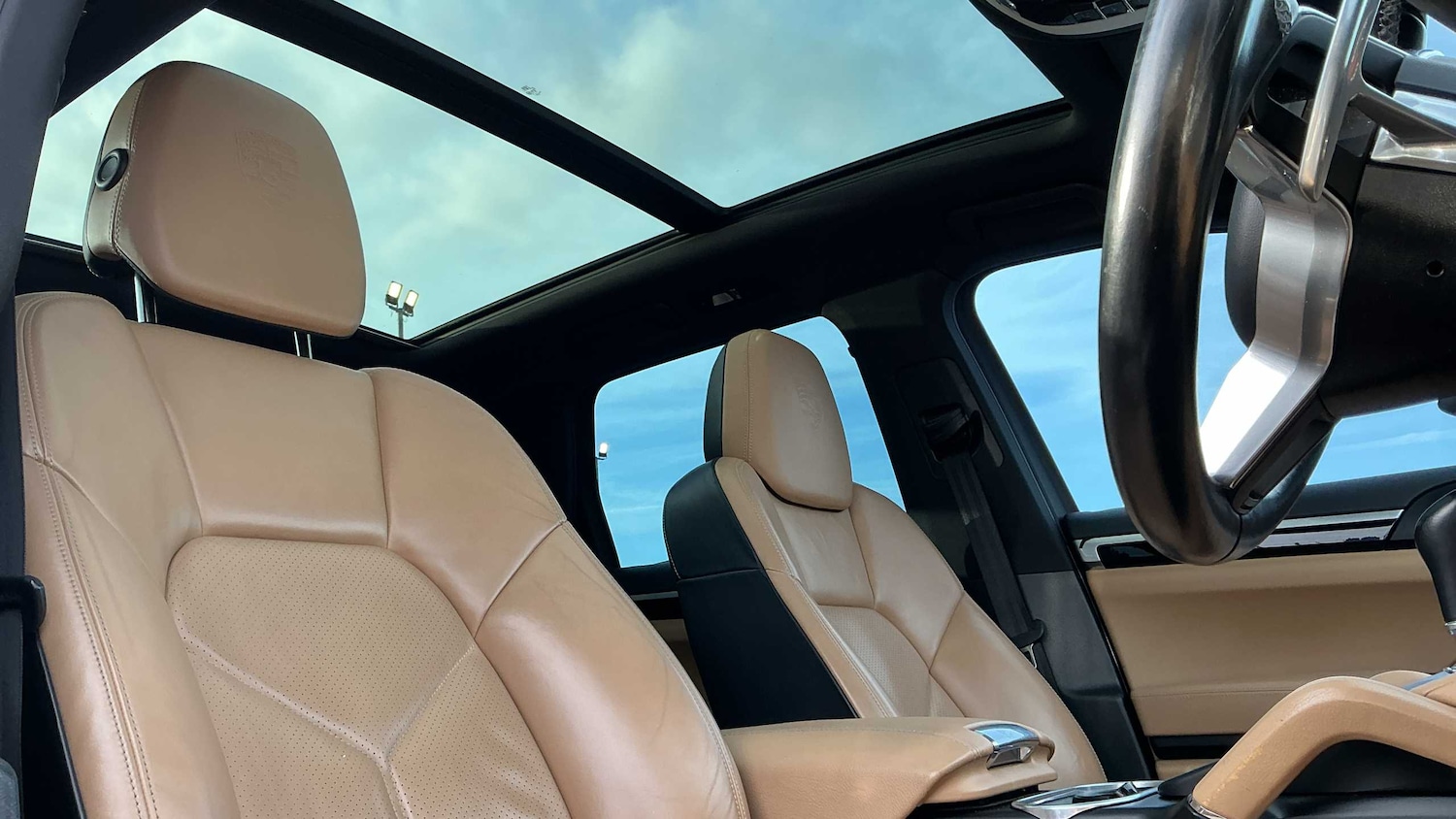 Used Porsche Cayenne 2016 for sale - 78052231: Photo 15