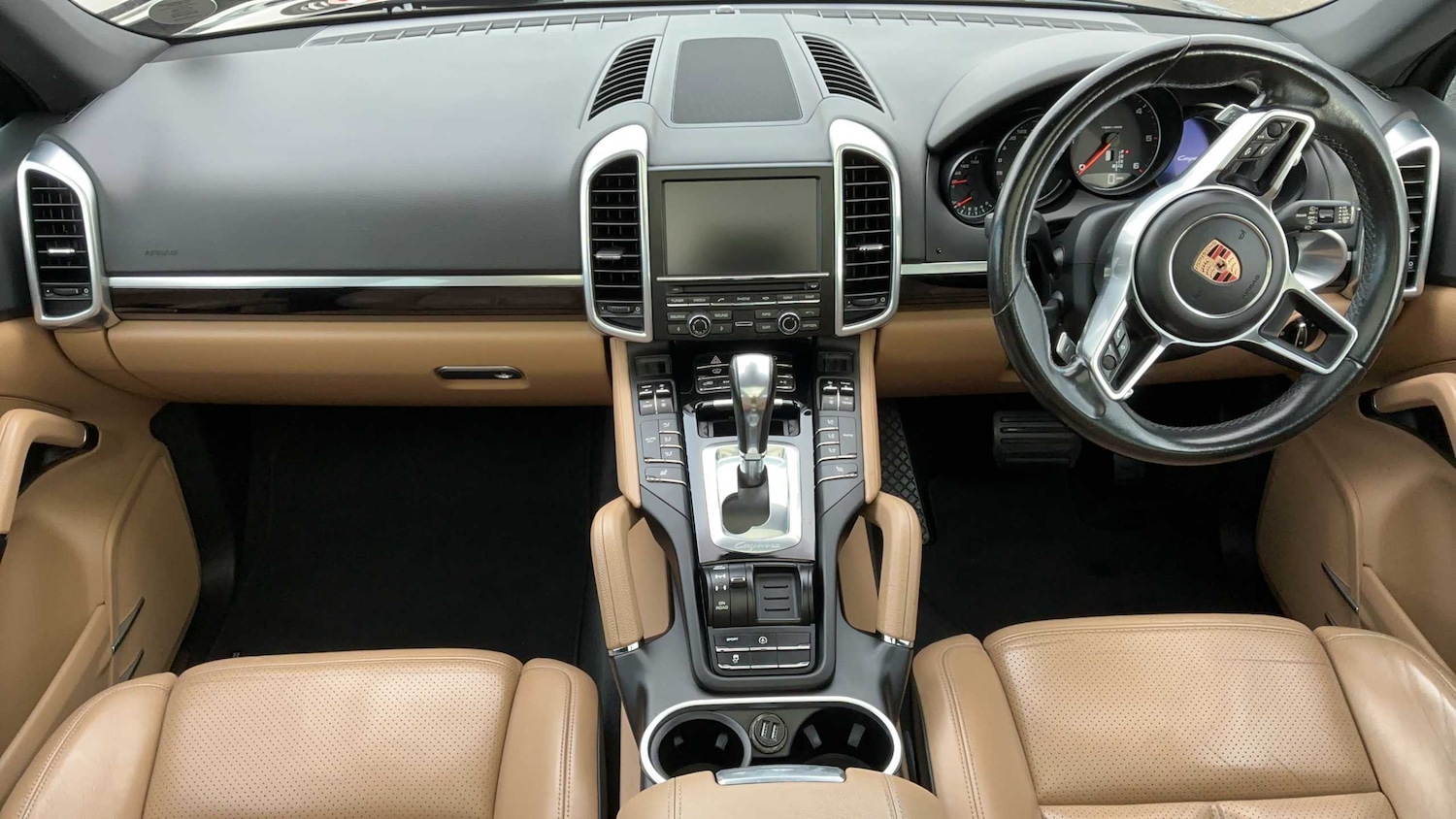 Used Porsche Cayenne 2016 for sale - 78052231: Photo 8