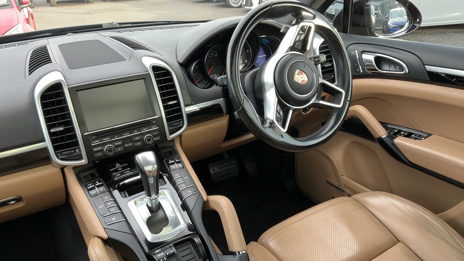 Used Porsche Cayenne 2016 for sale - 78052231: Photo 9