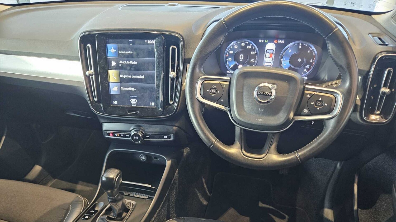 Used Volvo XC40 for sale - 77859986: Photo 8