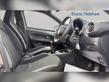 Used Toyota Aygo X 2023 for sale - 79282194: Photo