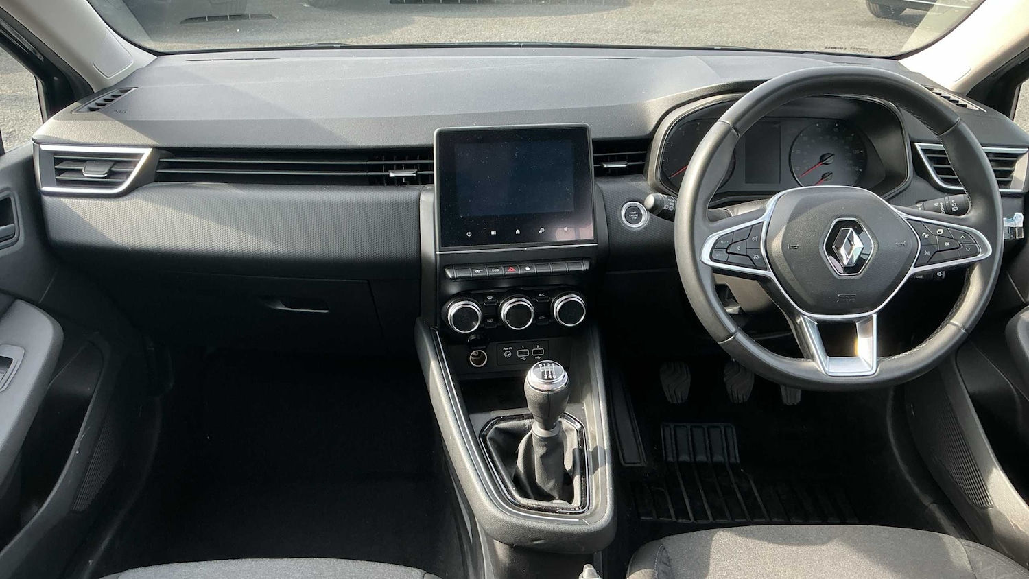 Used Renault Clio 2022 for sale - 77972990: Photo 16