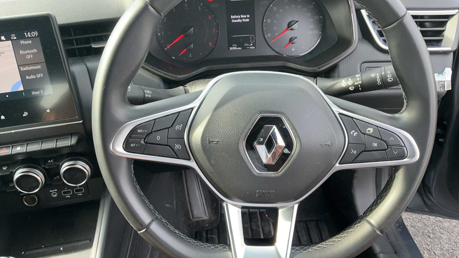 Used Renault Clio 2022 for sale - 77972990: Photo 9