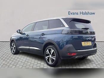Used Peugeot 5008 2023 for sale - 79579491: Photo