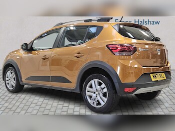 Used Dacia Sandero Stepway 2021 for sale - 77860318: Photo