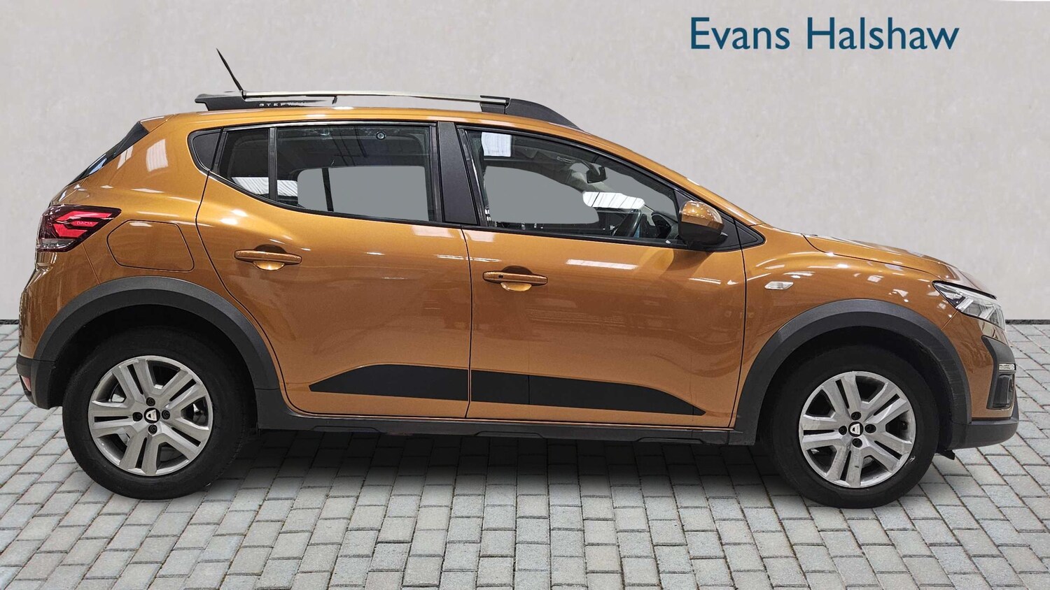 Used Dacia Sandero Stepway for sale - 77860318: Photo 6