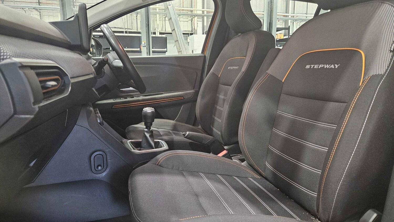 Used Dacia Sandero Stepway for sale - 77860318: Photo 8