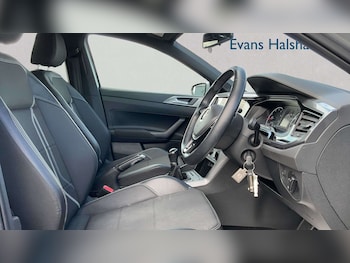 Used Volkswagen Polo 2019 for sale - 78610676: Photo