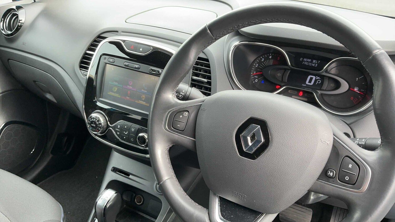 Used Renault Captur 2016 for sale - 77983319: Photo 13