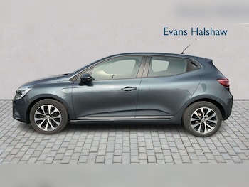 Used Renault Clio 2022 for sale - 78378613: Photo