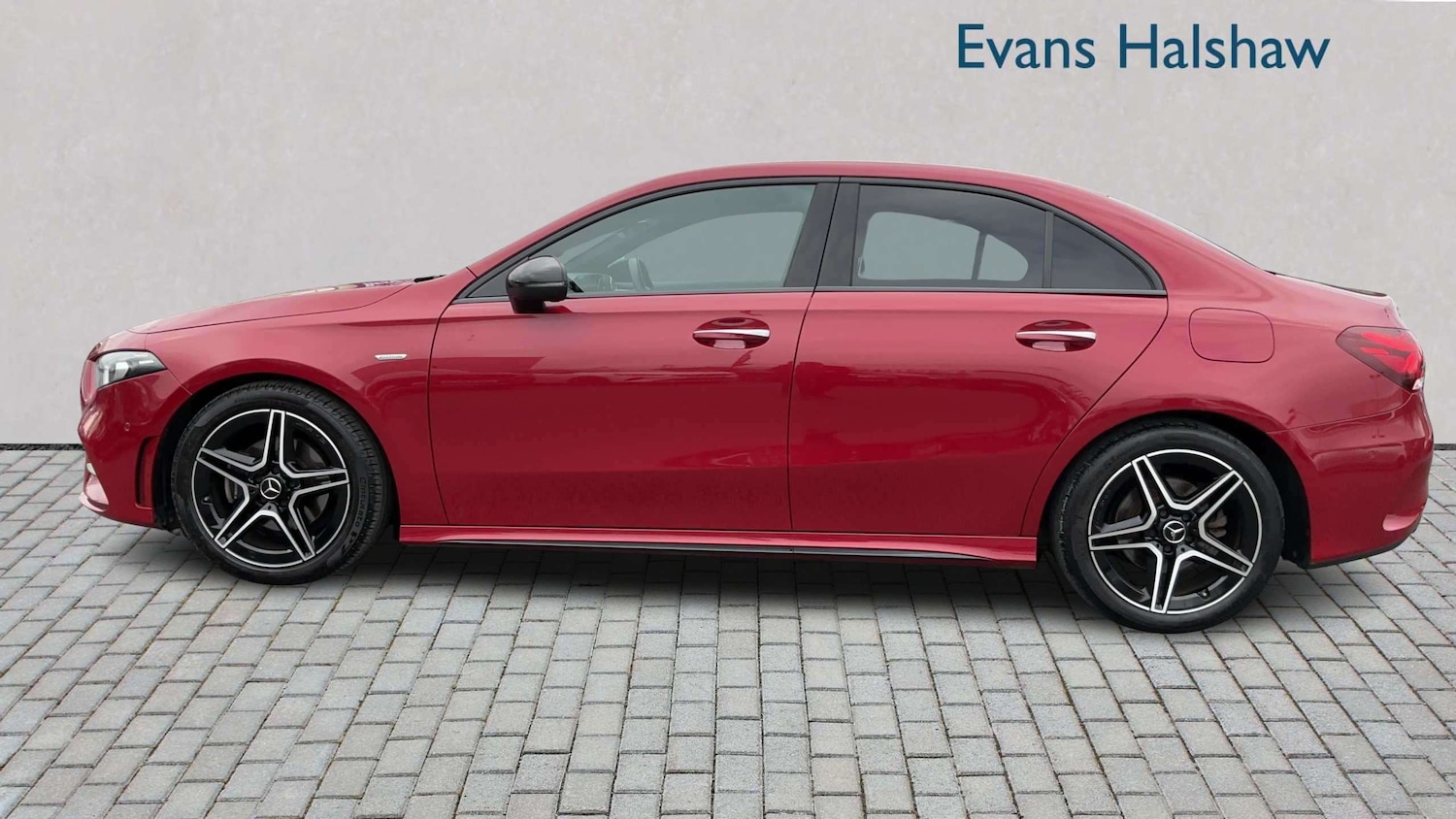 Used Mercedes-Benz A-Class 2021 for sale - 77859128: Photo 3