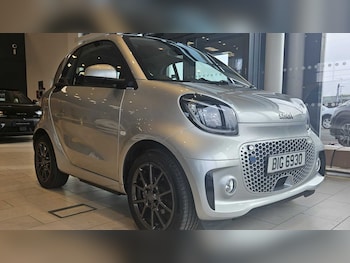 Used smart fortwo 2021 for sale - 77859784: Photo