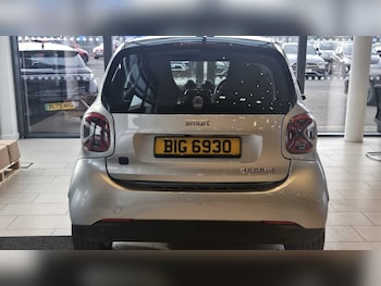 Used smart fortwo 2021 for sale - 77859784: Photo