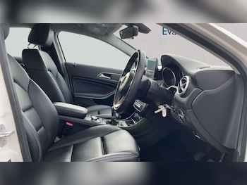 Used Mercedes-Benz A-Class 2016 for sale - 78322053: Photo