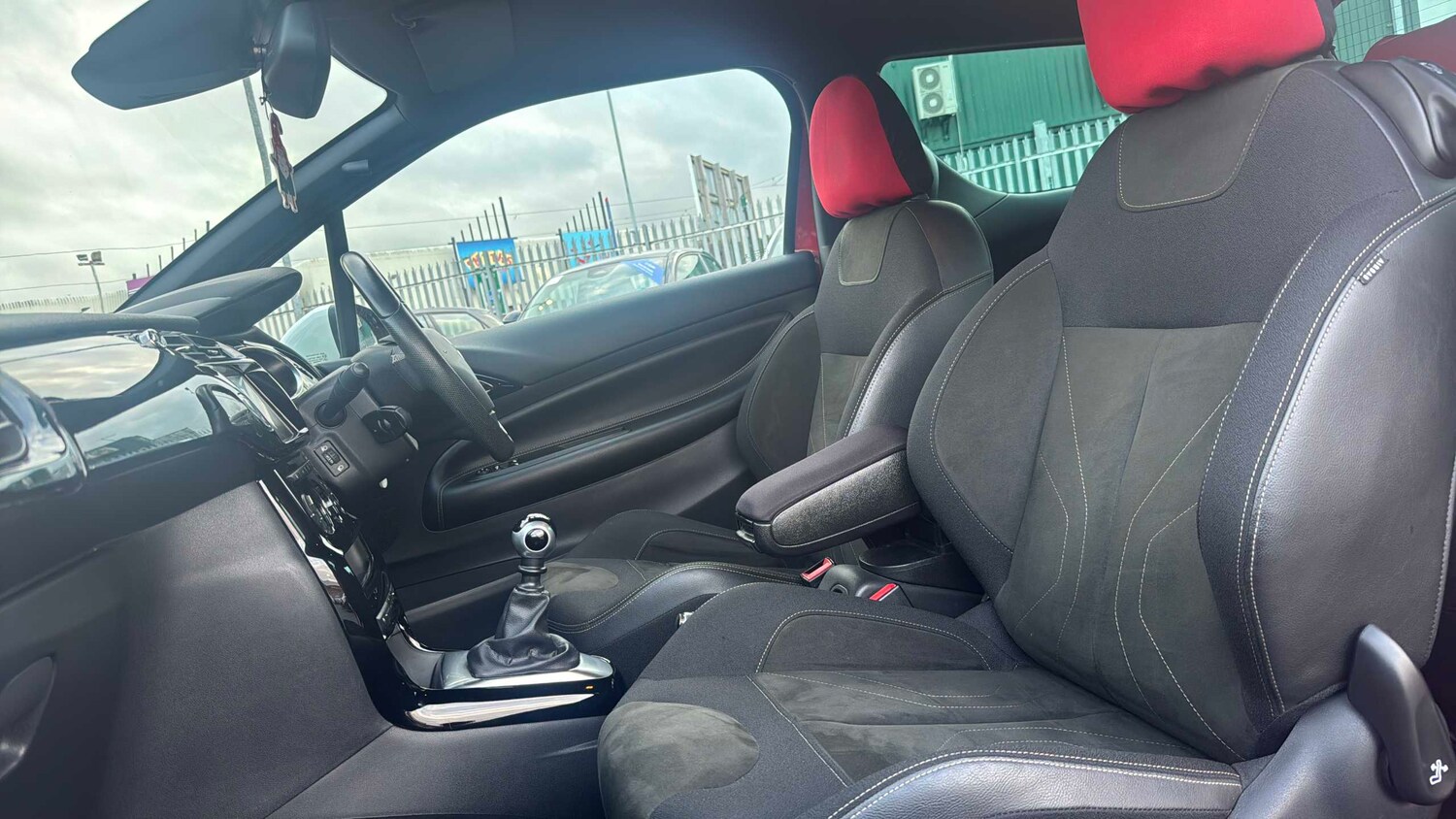 Used DS Automobiles DS 3 2016 for sale - 77859734: Photo 9