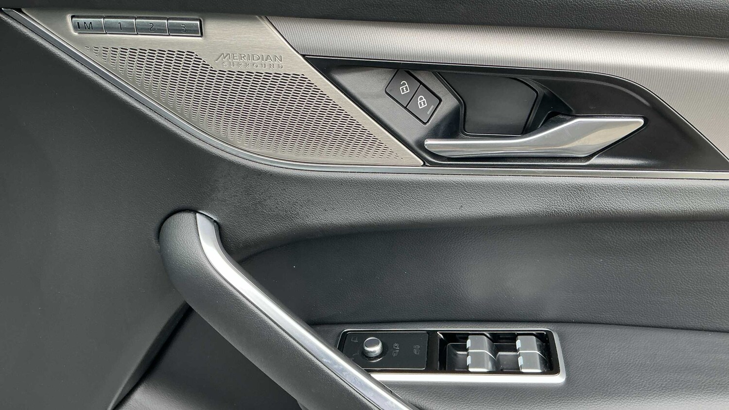 Used Jaguar F-Pace for sale - 78118566: Photo 19