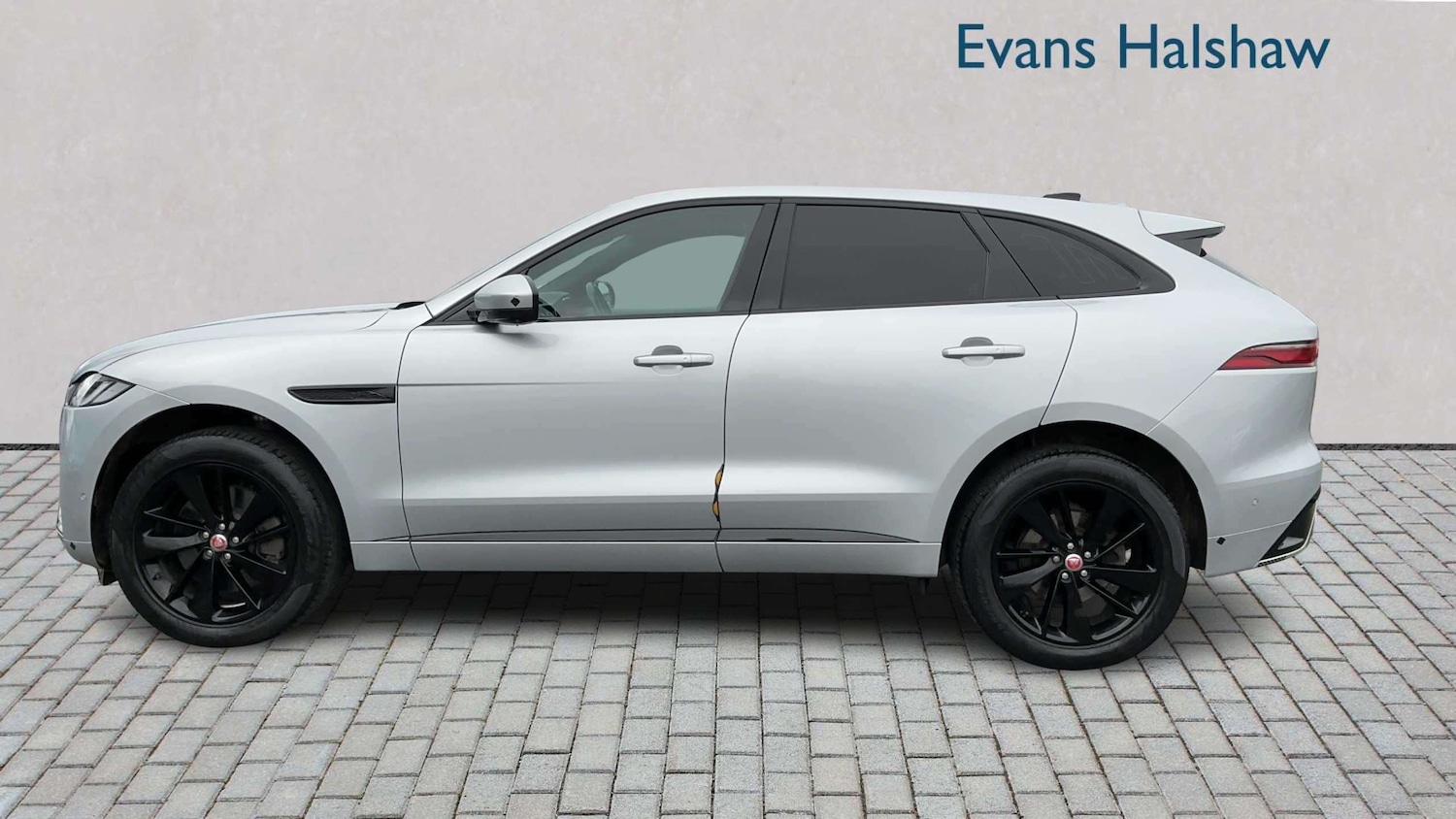 Used Jaguar F-Pace for sale - 78118566: Photo 3