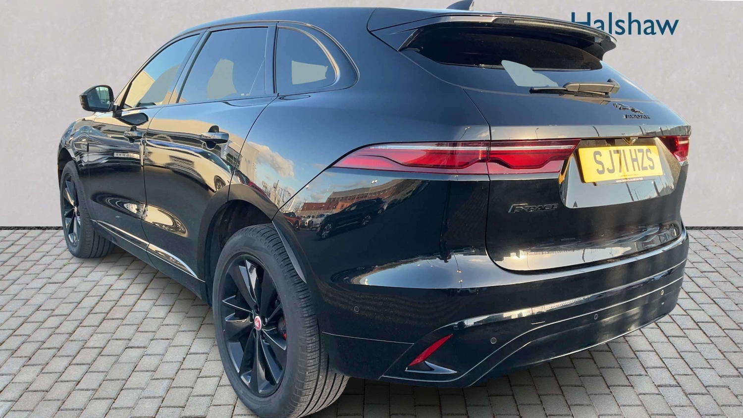 Used Jaguar F-Pace 2021 for sale - 77858634: Photo 2