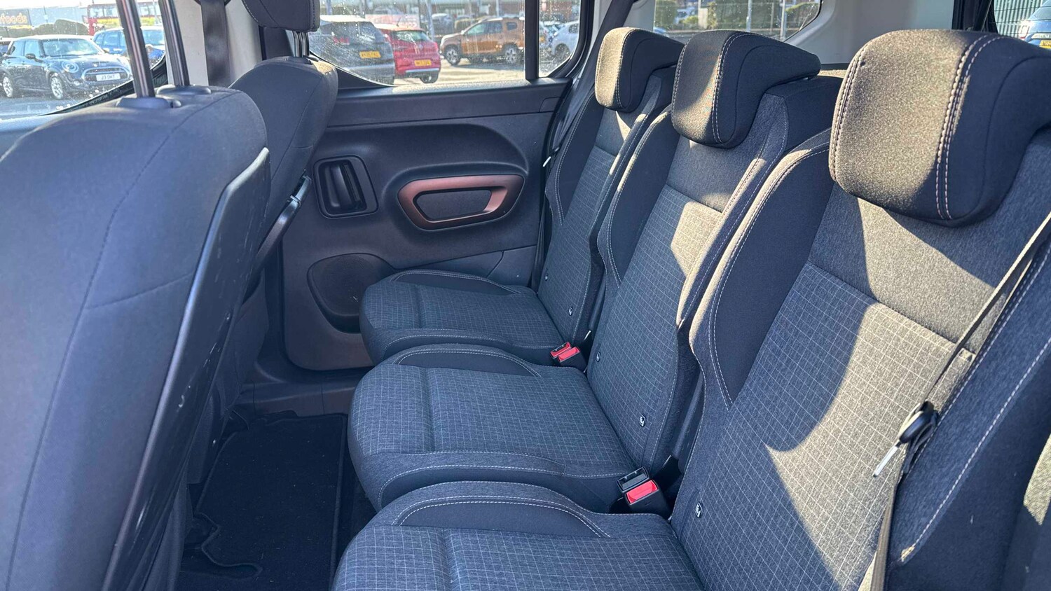 Used Peugeot Rifter 2023 for sale - 77856751: Photo 9