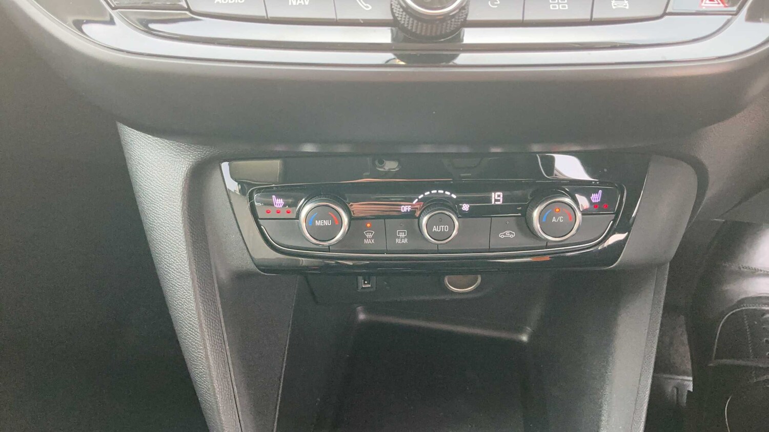 Used Vauxhall Corsa for sale - 77859550: Photo 13