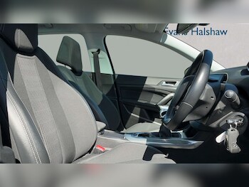 Used Peugeot 308 2018 for sale - 78161409: Photo