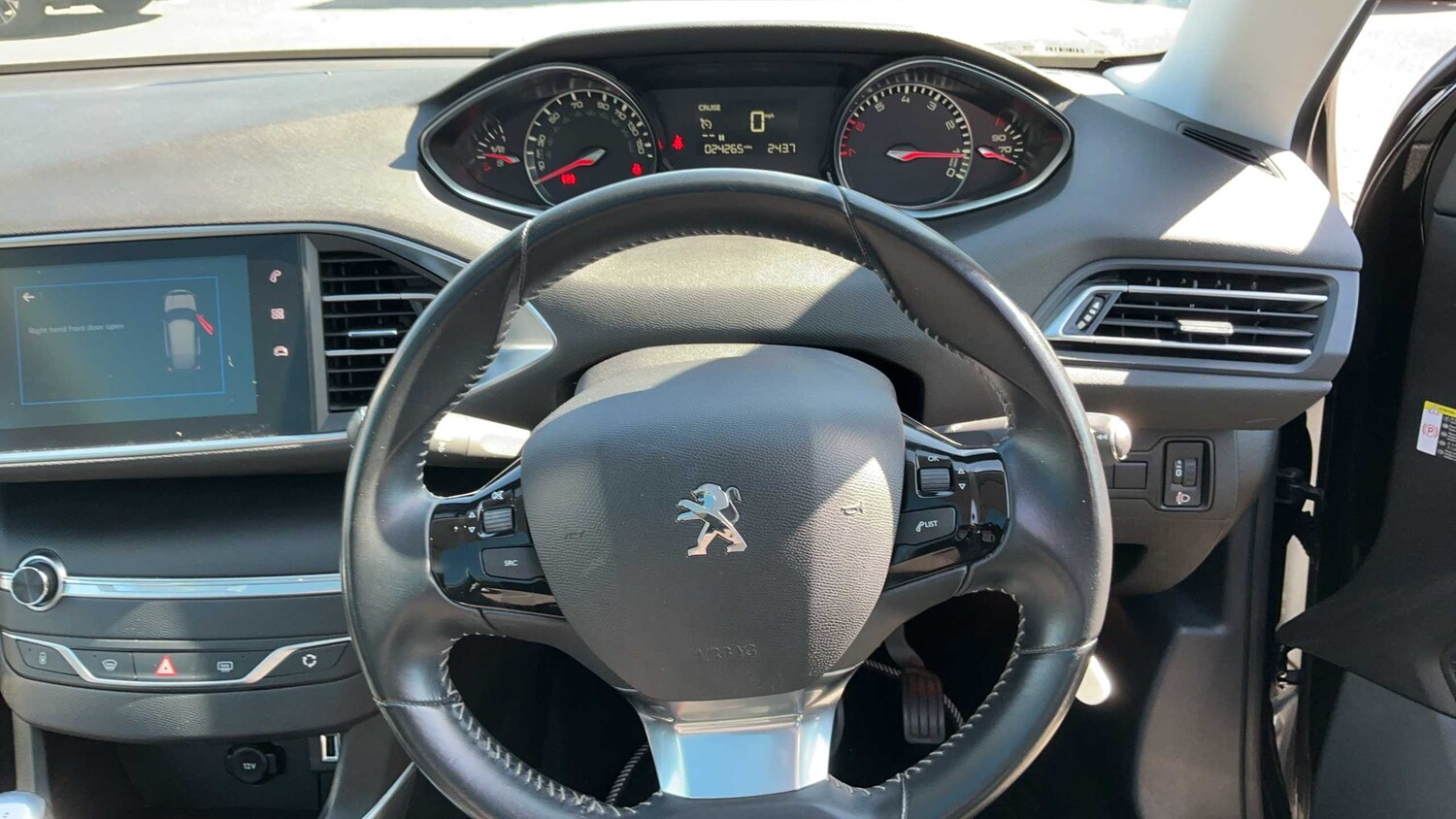 Used Peugeot 308 2018 for sale - 78161409: Photo 8