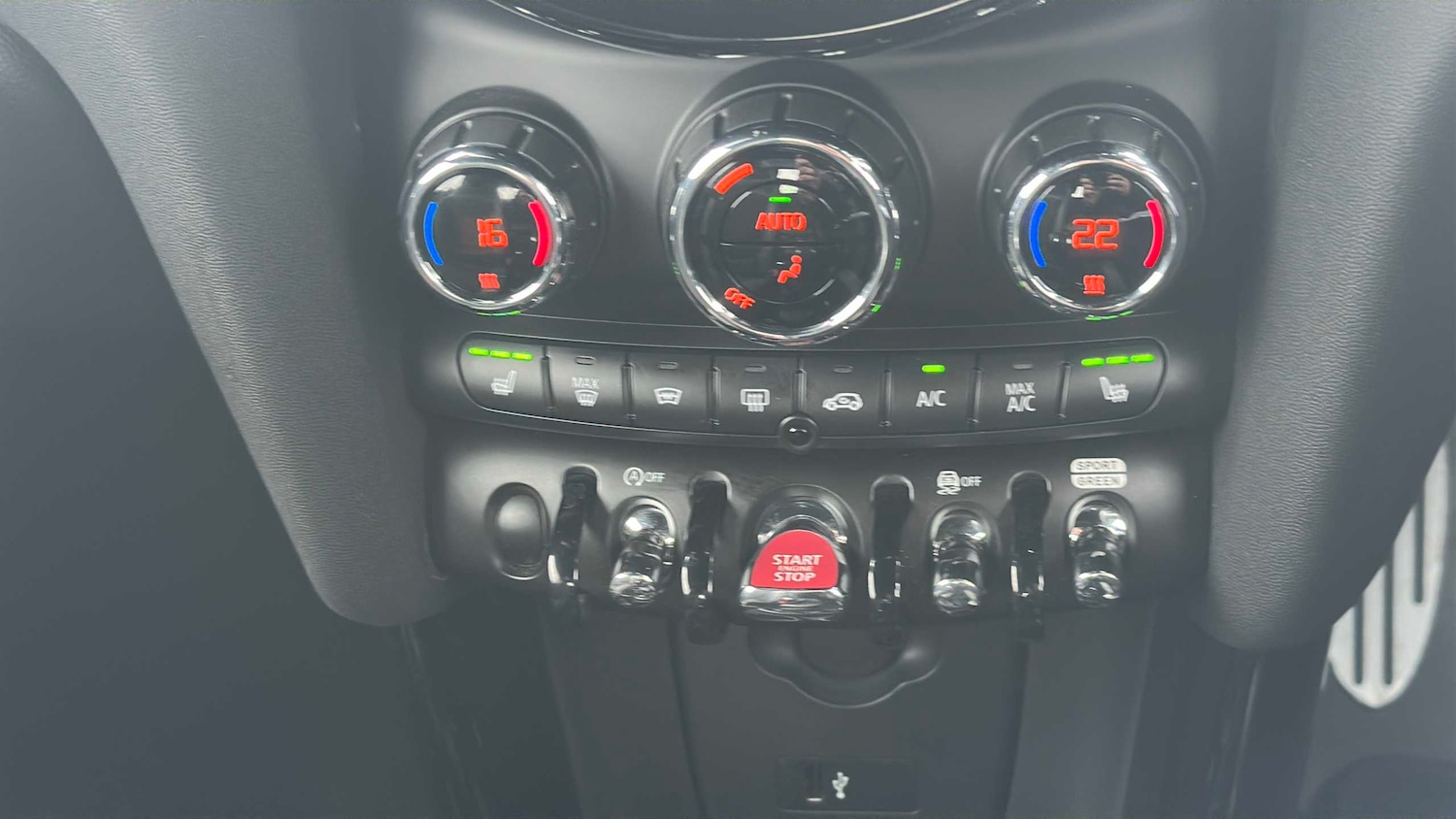 Used MINI Convertible 2022 for sale - 78129659: Photo 13