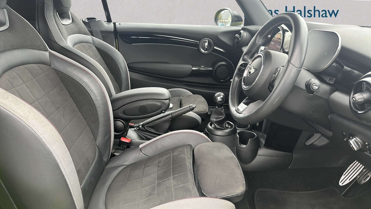 Used MINI Convertible 2022 for sale - 78129659: Photo 3